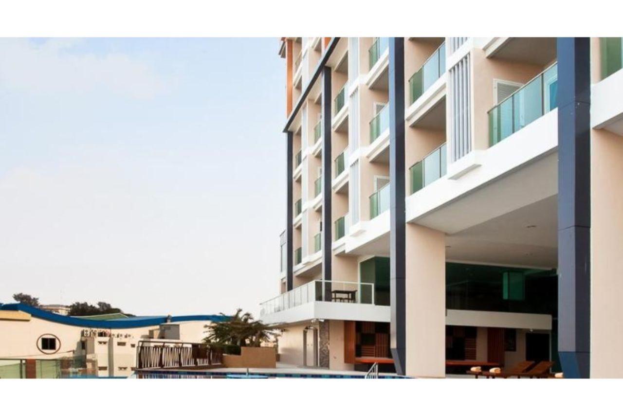 Balihai Bay Pattaya Exterior photo