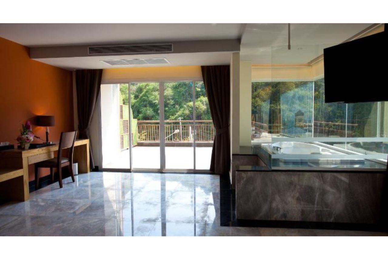 Balihai Bay Pattaya Exterior photo
