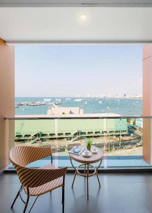 Balihai Bay Pattaya Exterior photo