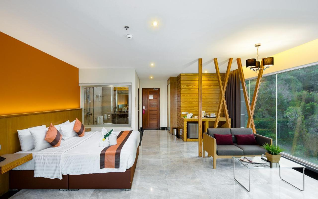 Balihai Bay Pattaya Exterior photo