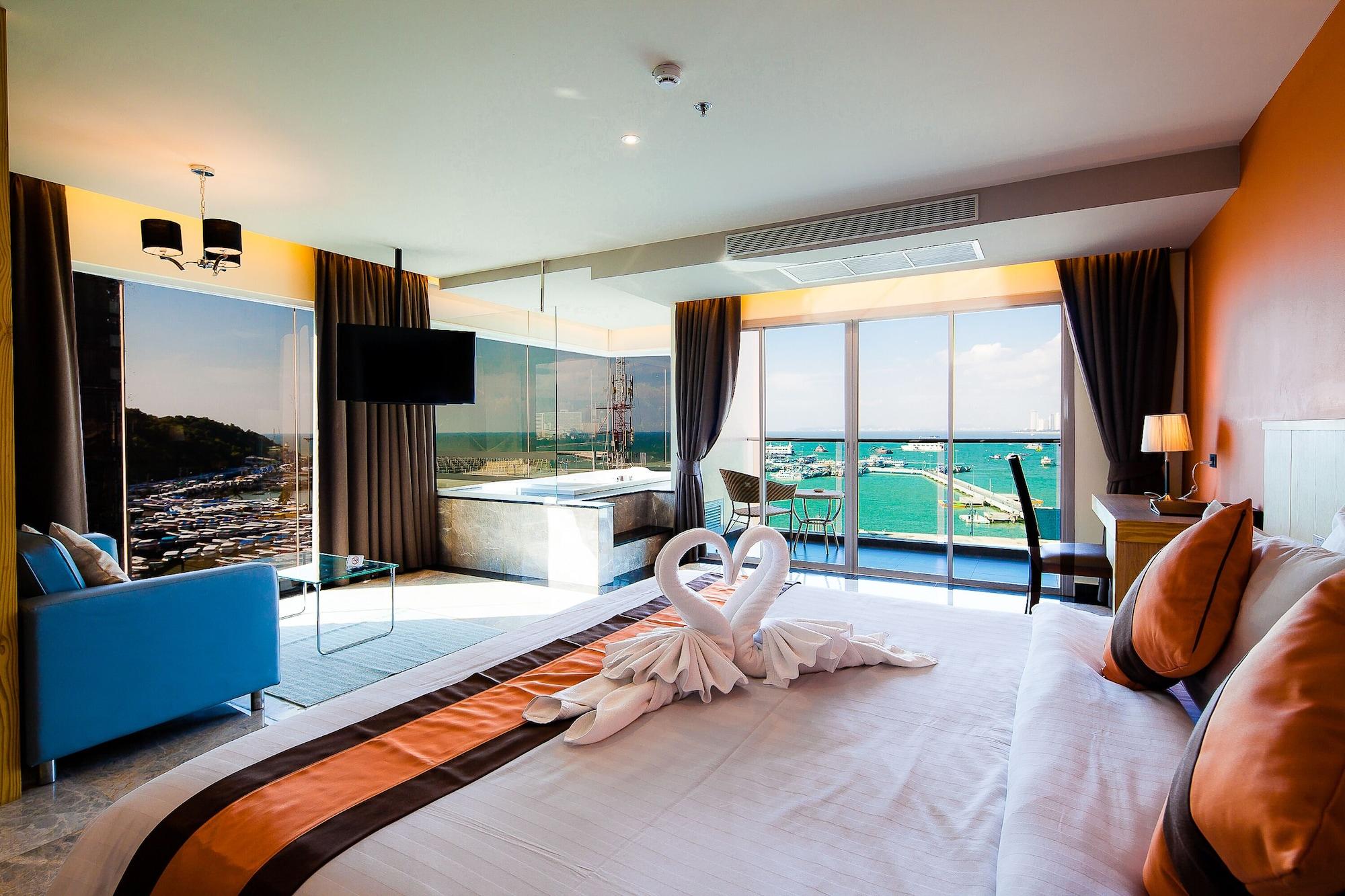 Balihai Bay Pattaya Exterior photo