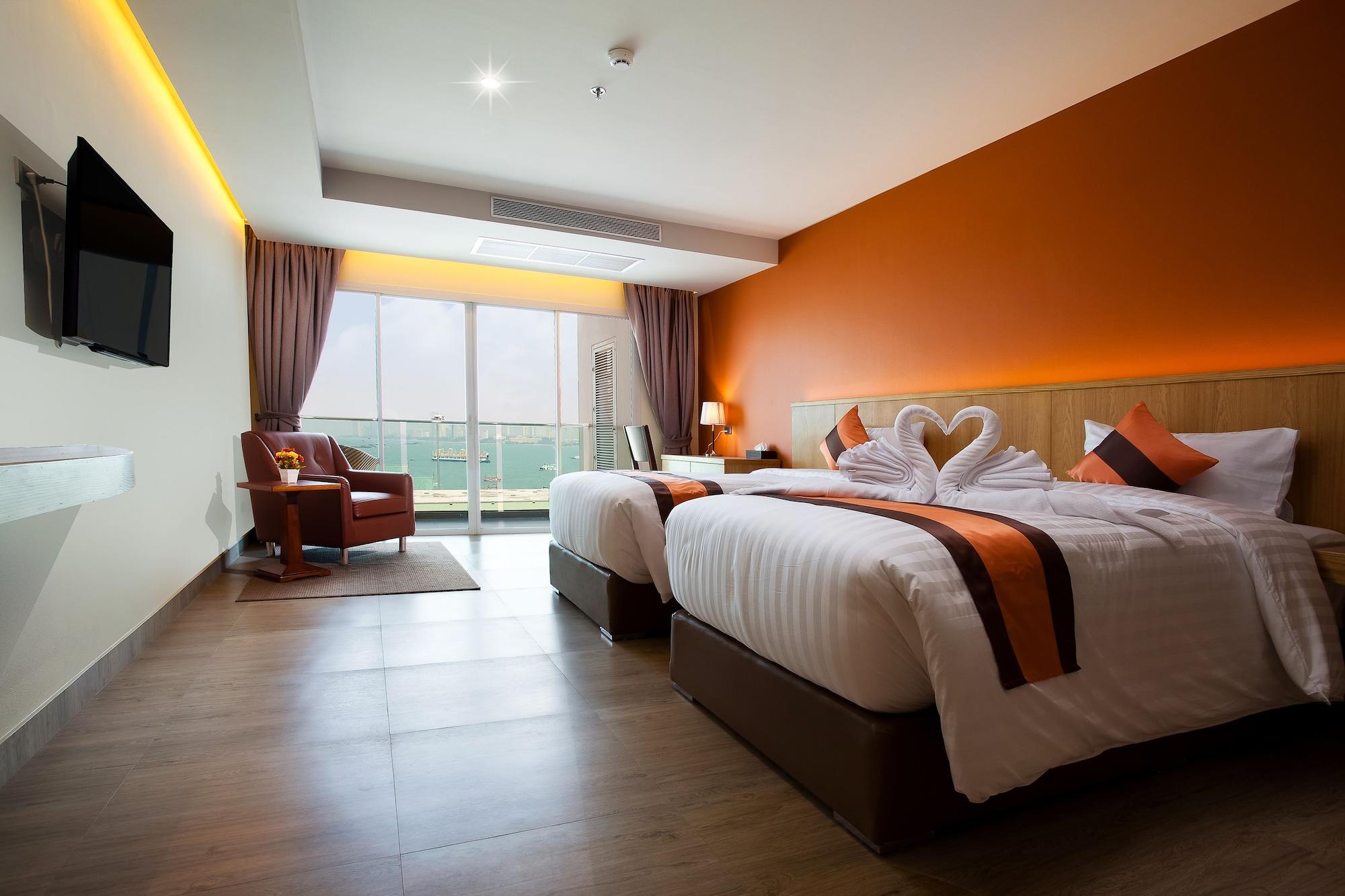 Balihai Bay Pattaya Exterior photo