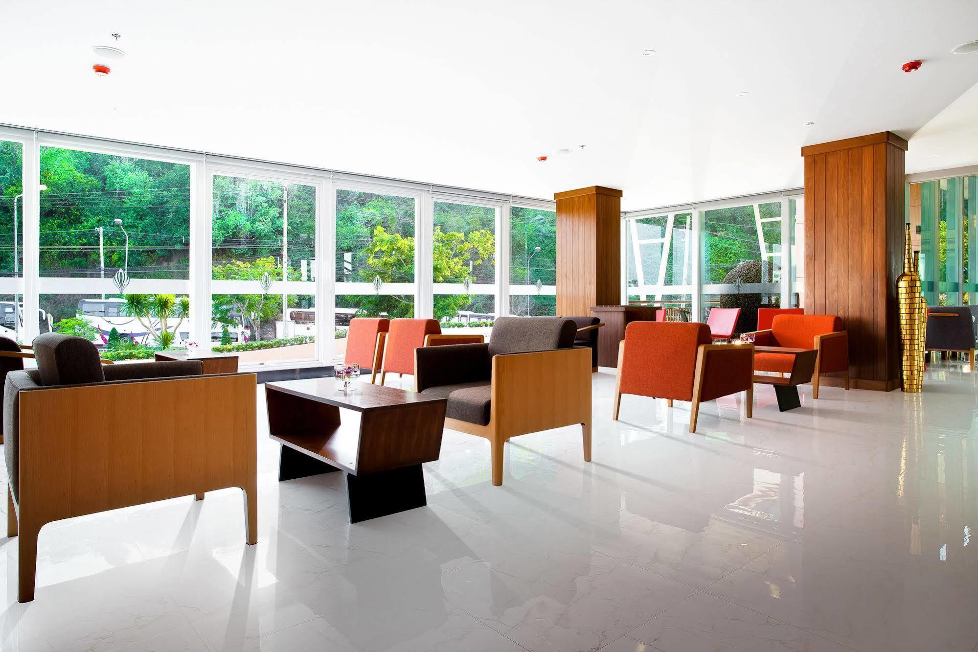 Balihai Bay Pattaya Exterior photo